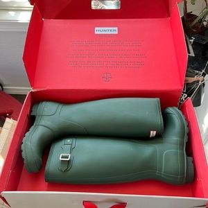 Hunter Boots Tall Green Size 6